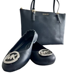 Michael Kors Lillie Moccasins in dark blue. Gently worn. Super soft leather.